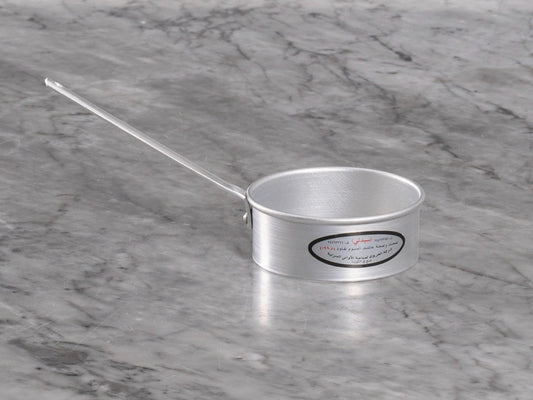 قطاعة عجين بيد المنيوم