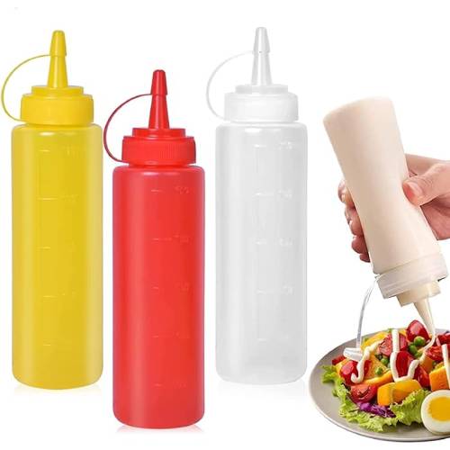 Plastic Squeeze Bottle (650 ml)