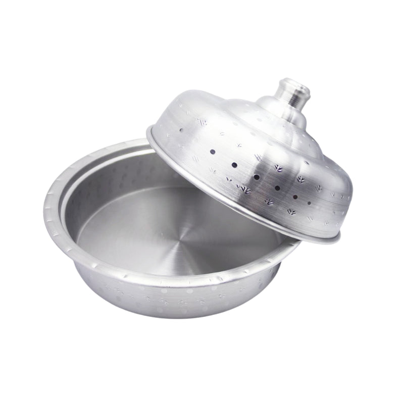 Designed serving cake with lid