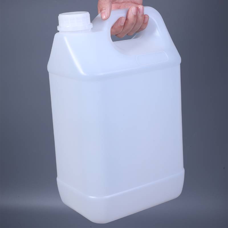 Plastic Jerry can 4 Litre