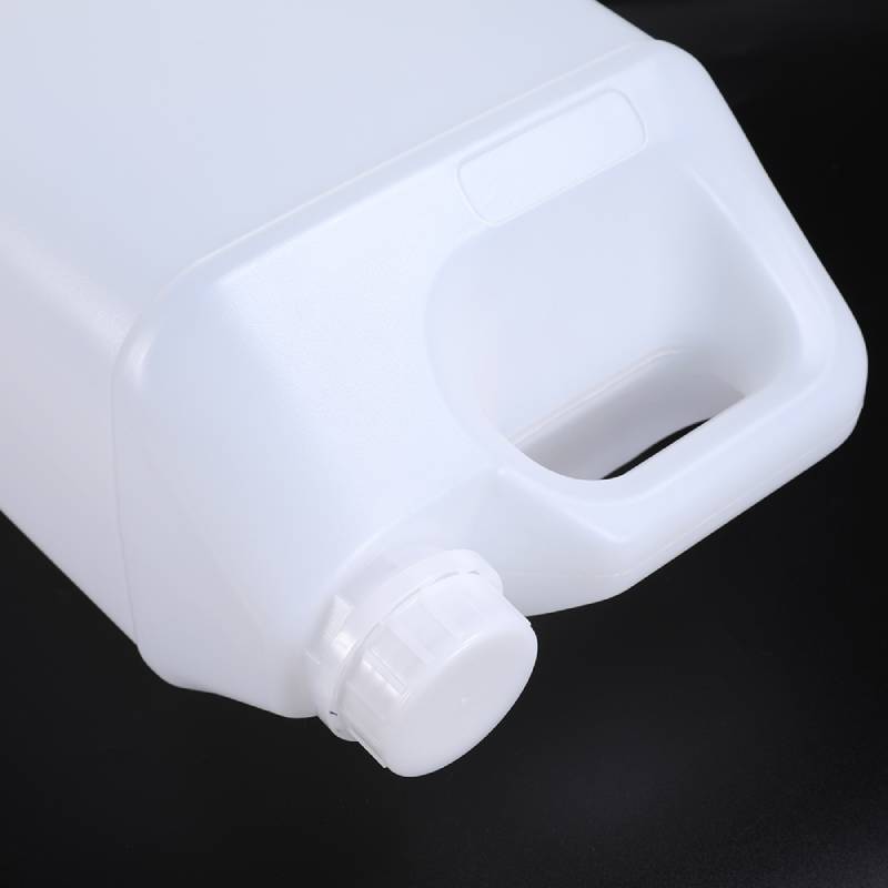 Plastic Jerry can 4 Litre
